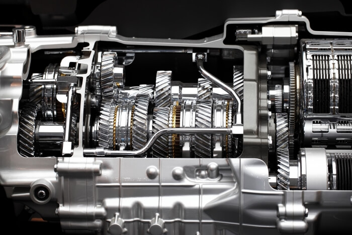 Open transmission of a sports car